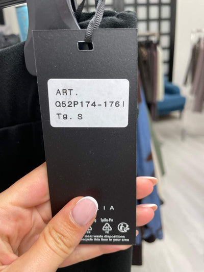 Palazzo trousers in Milanese stitch