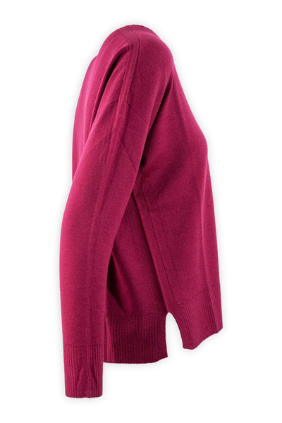 Maglia rasata in pura lana con scollatura V