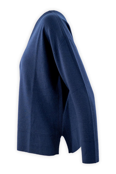 Maglia rasata in pura lana con scollatura V