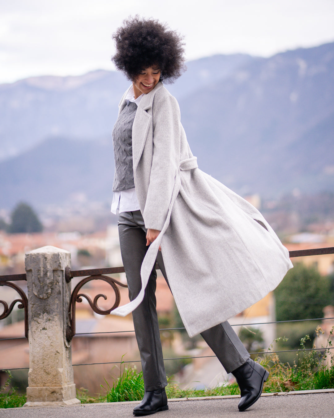 Camicia in cotone pregiato con bottoni diagonali