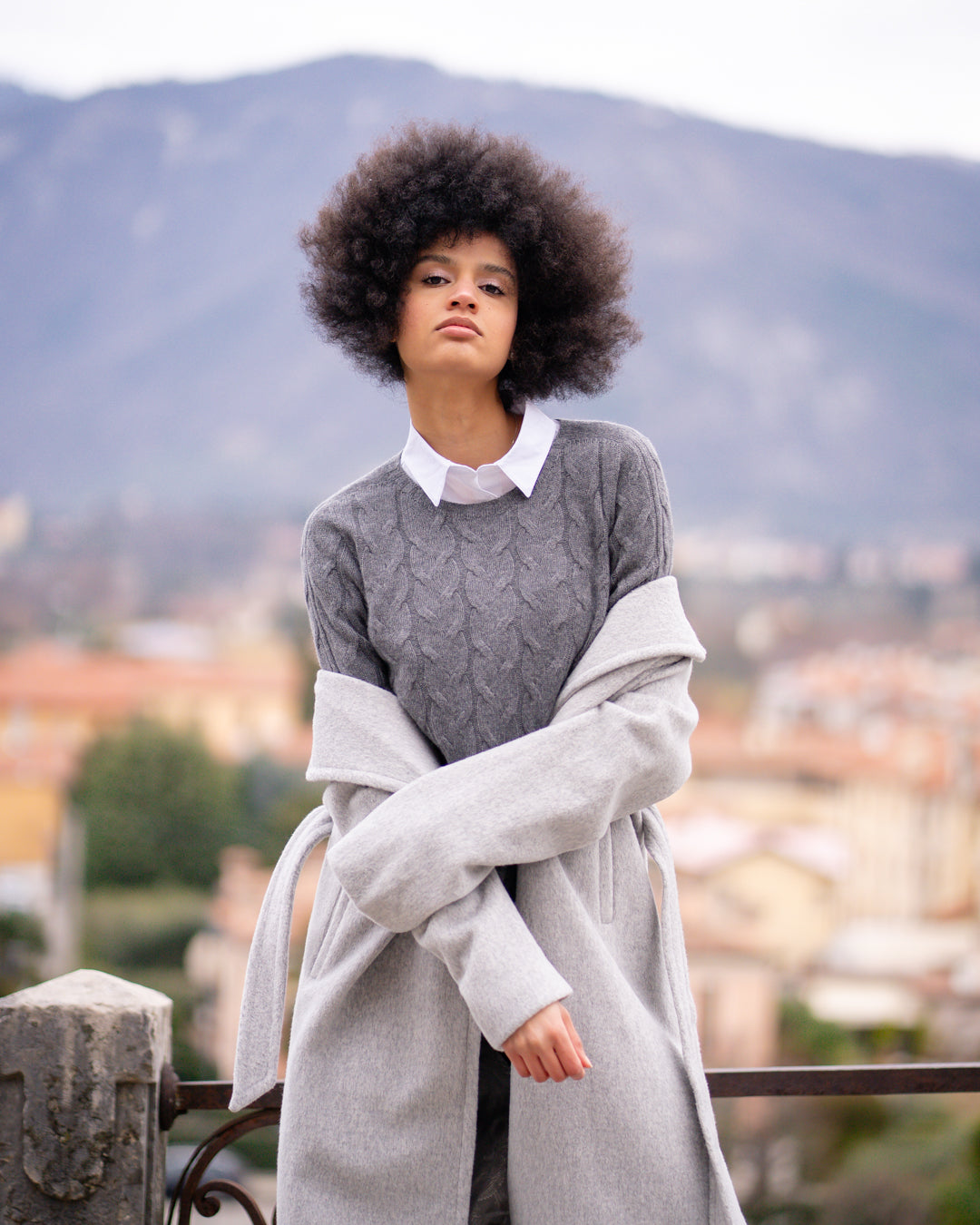 Camicia in cotone pregiato con bottoni diagonali