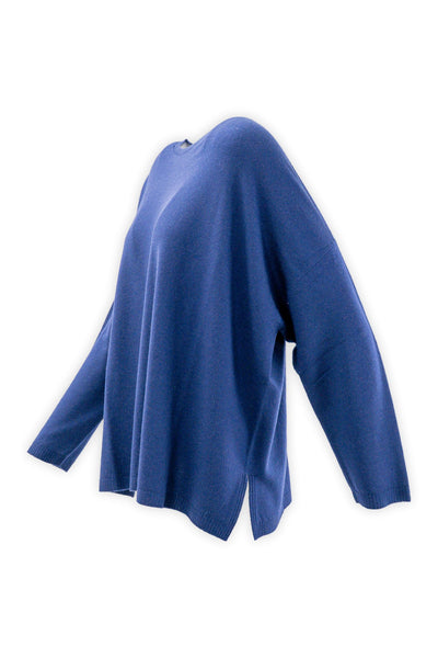 Maglia ampia in pura lana con spacchi laterali