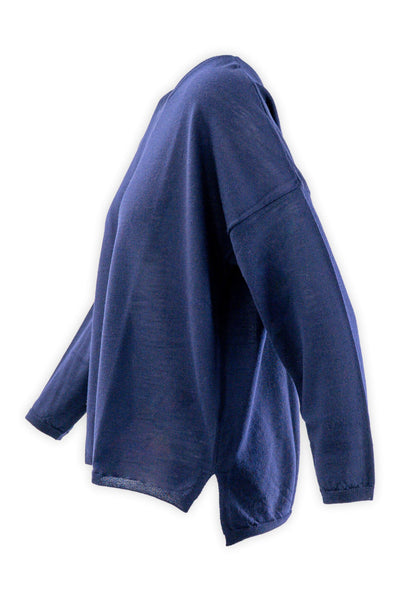 Crew neck sweater in 14 gauge combed wool