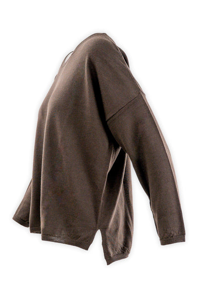 Crew neck sweater in 14 gauge combed wool