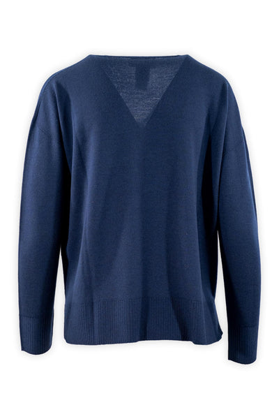 Maglia rasata in pura lana con scollatura V