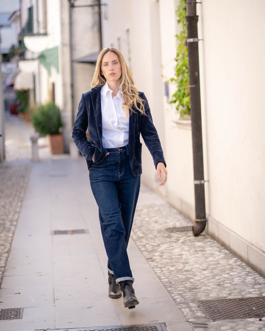 Camicia in cotone pregiato con bottoni diagonali