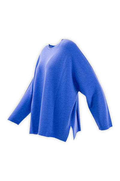 Maglia ampia in pura lana con spacchi laterali